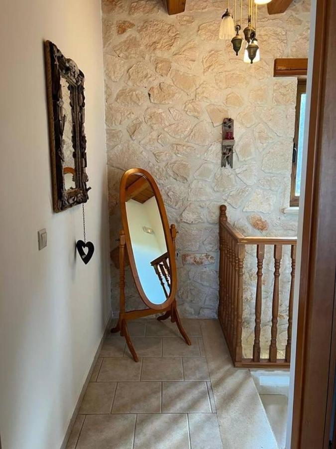Petalouda Stunning In Zante * Tragaki