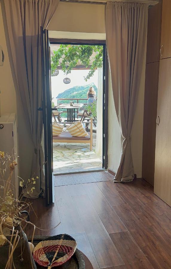 Lorantina Sea View House - Near Barbati -corfu *