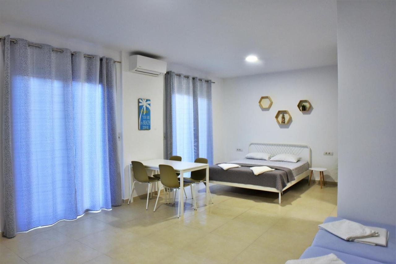 Telhinis & 2* Faliraki