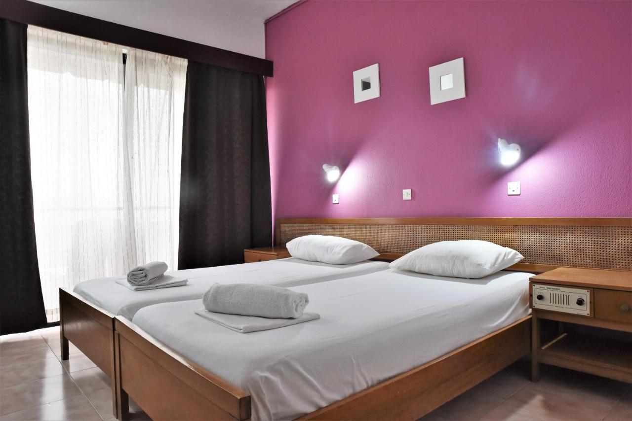 Hotel Telhinis & 2*