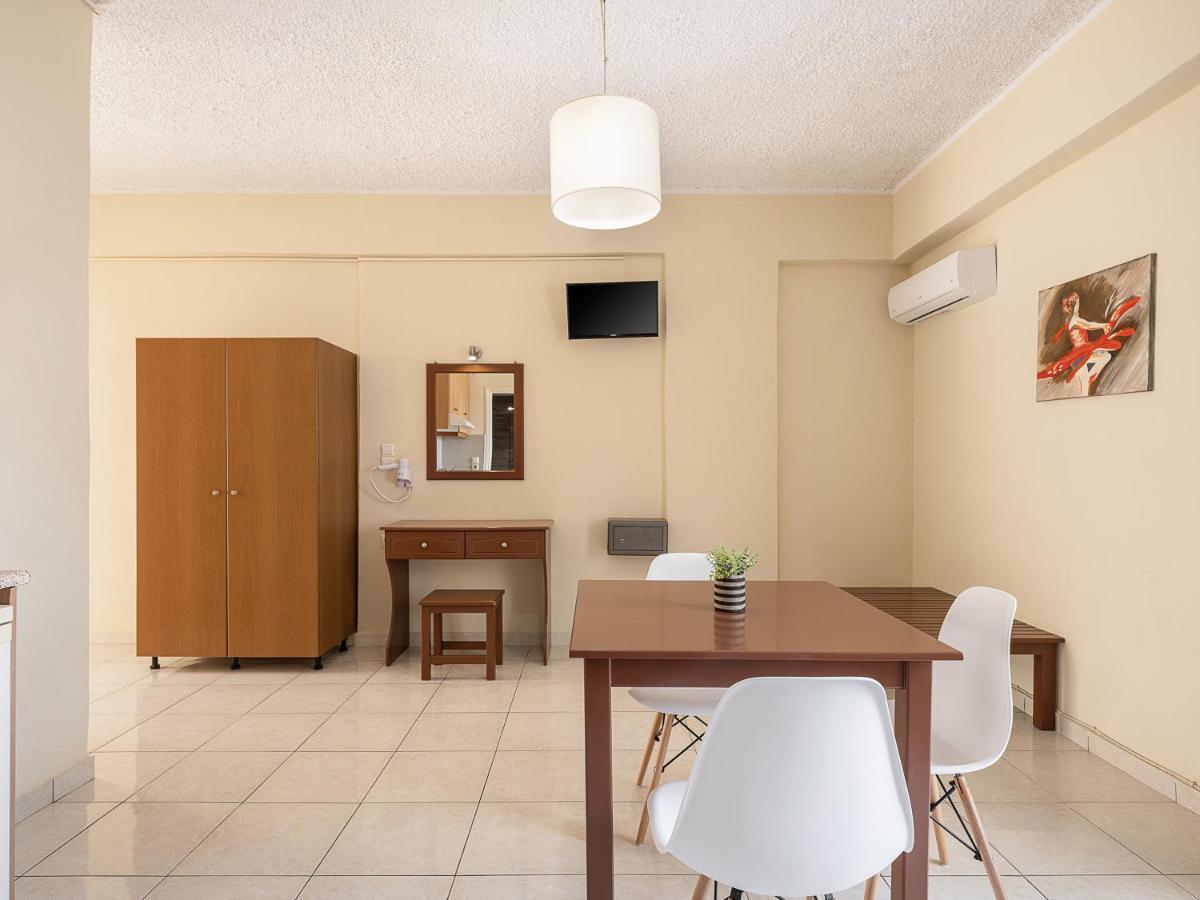 Sofia Aparthotel Kalamaki (Chania)