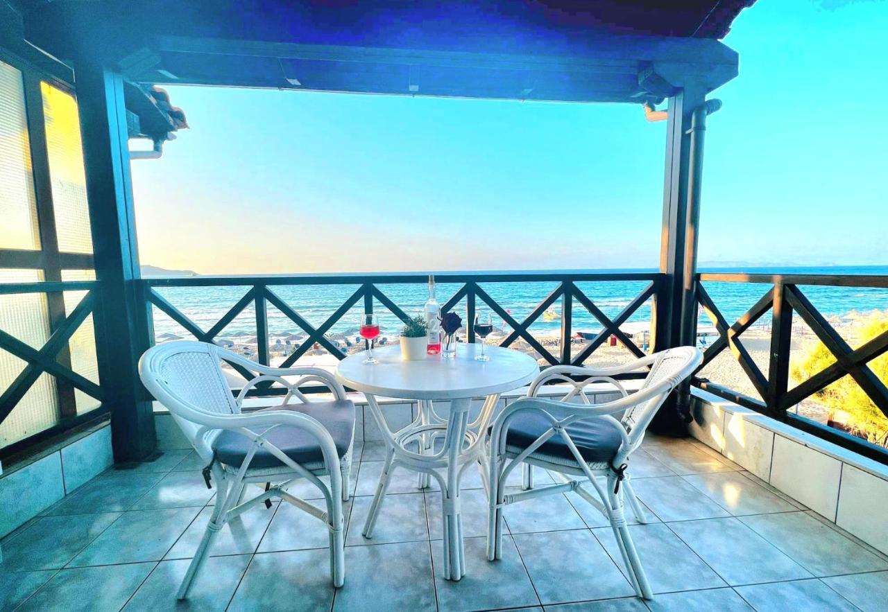 Aparthotel Troulis Seaside