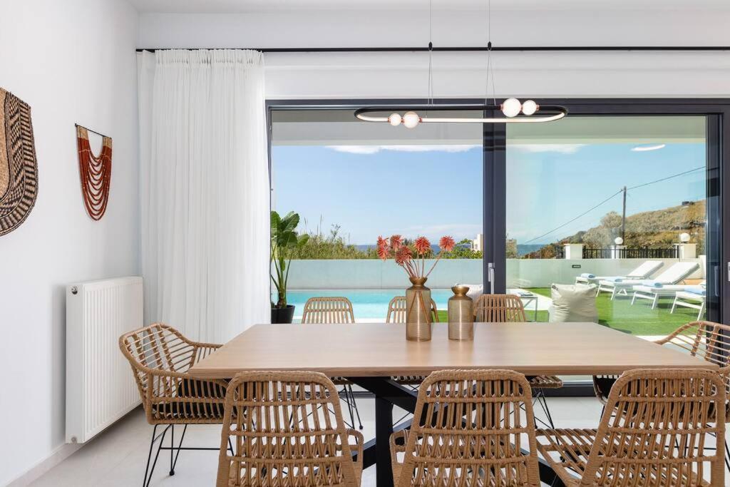 Kayo, The Ultimate Accomodation! * Panormos (Crete)