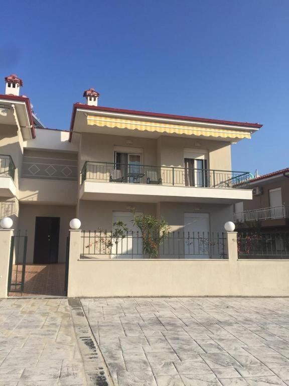 Mila House Aparthotel