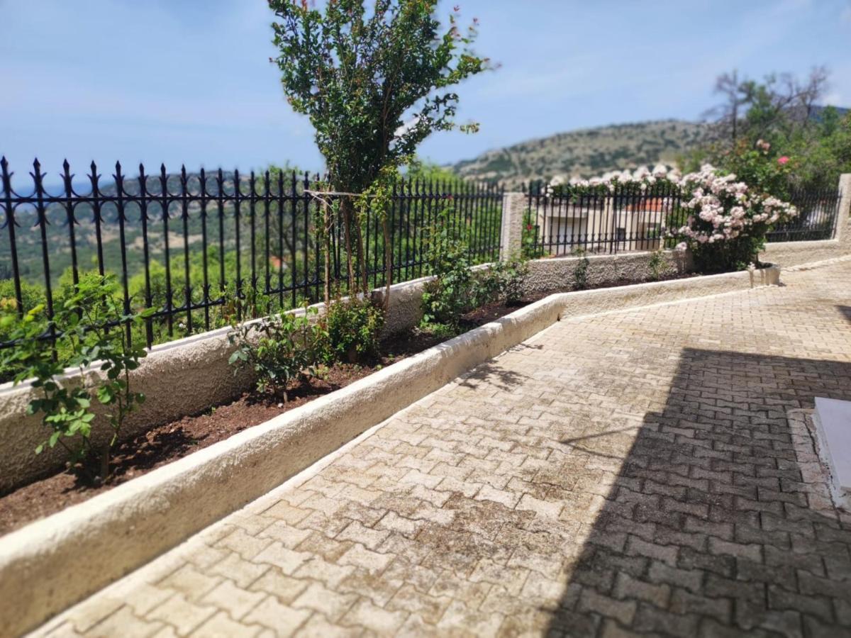 Fioravante Apartment *