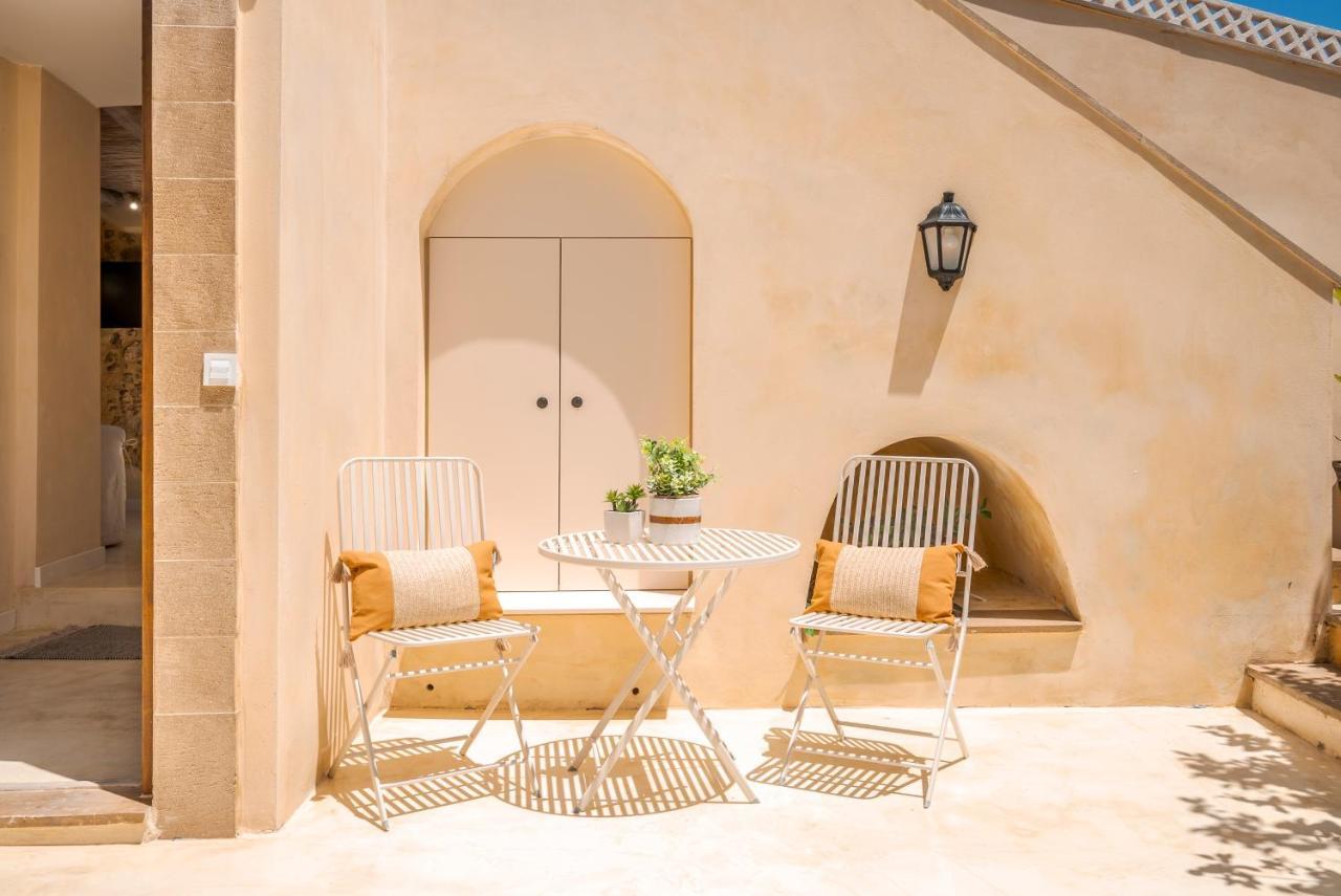 Disegno - Rooftop Pool Villa
