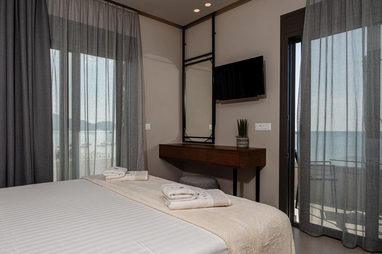 Horizon - Beachfront Luxury, By Zantewize Hotel *