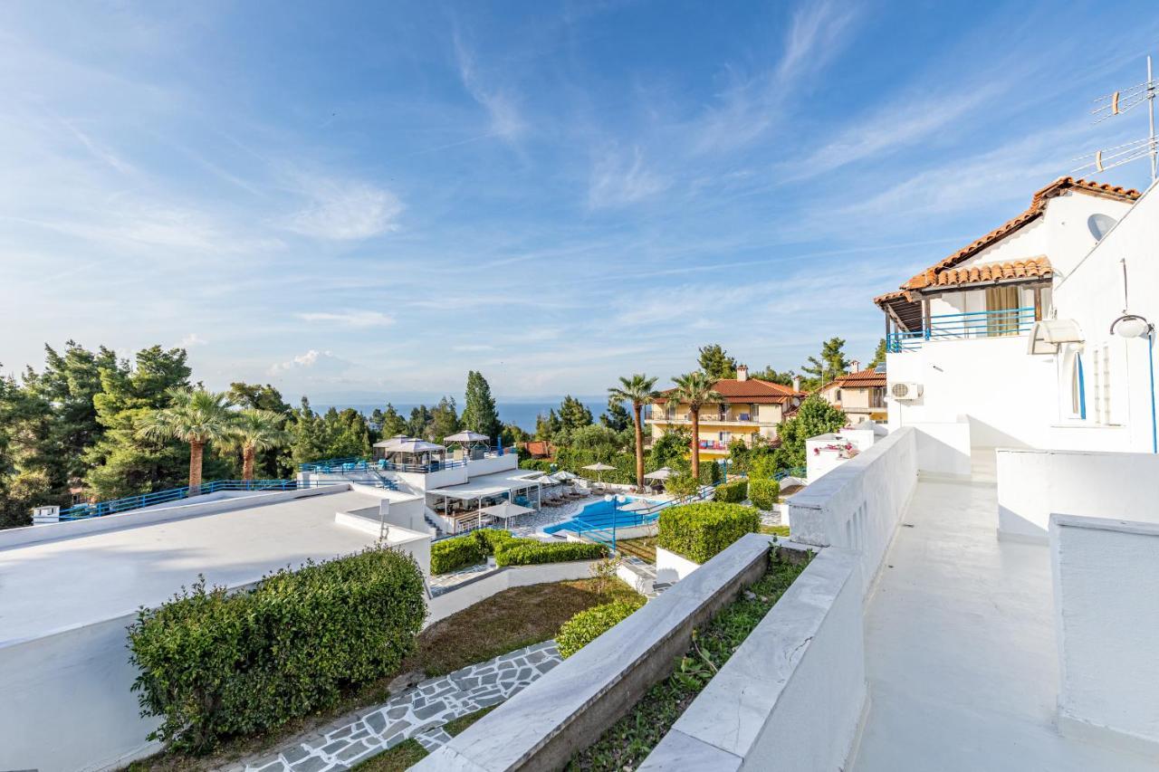 Theo Boutique Hotel 3*