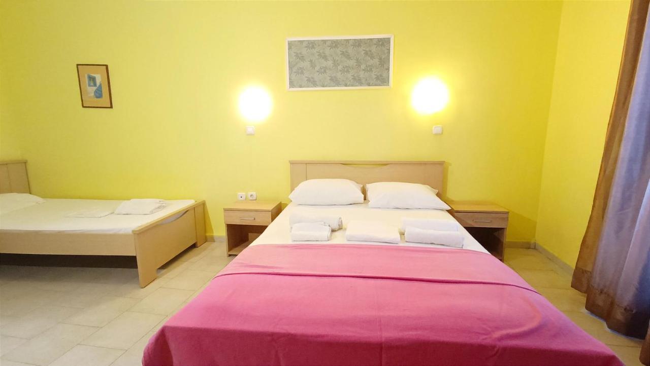 Apartment Finikas *