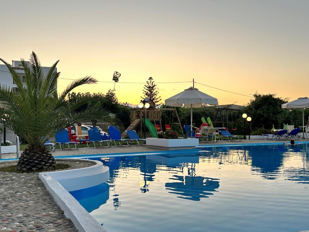Hotel Albatross Maleme (Crete)