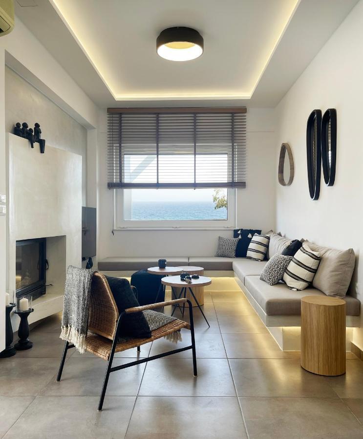 Bay View Achlia