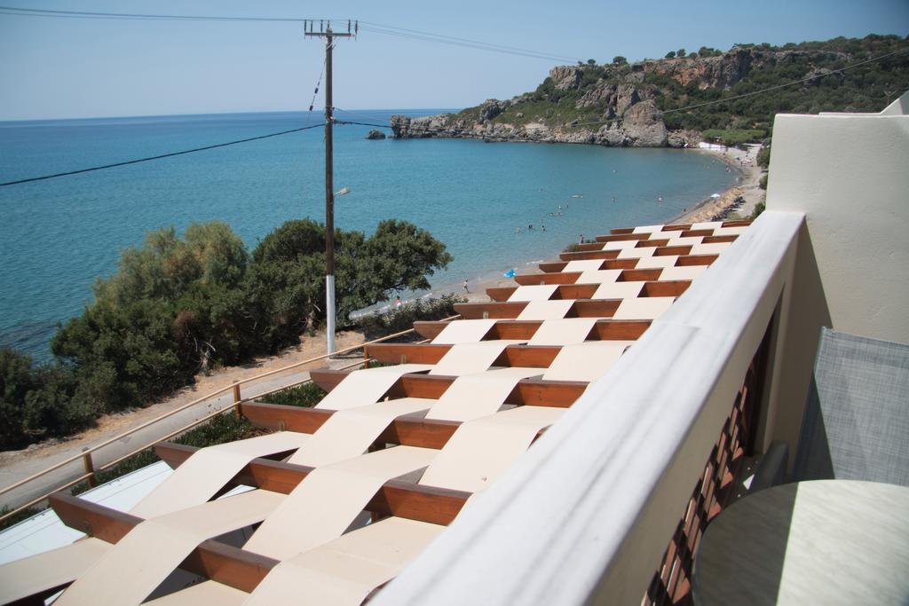 Santa Marina Apartment Rodakino