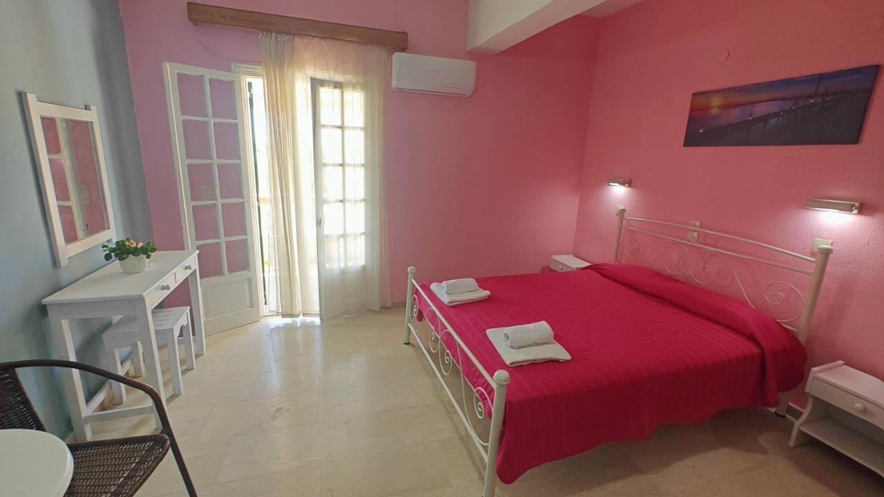 Elena Pool Aparthotel Agios Georgios (Corfu)