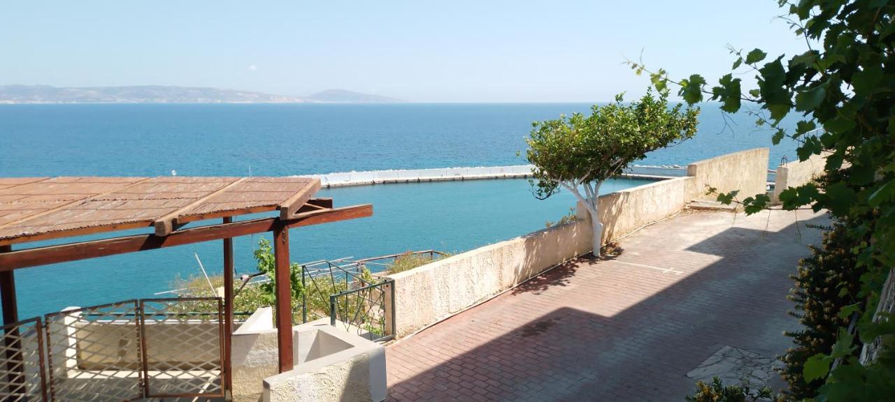 Loggia Two Guest house