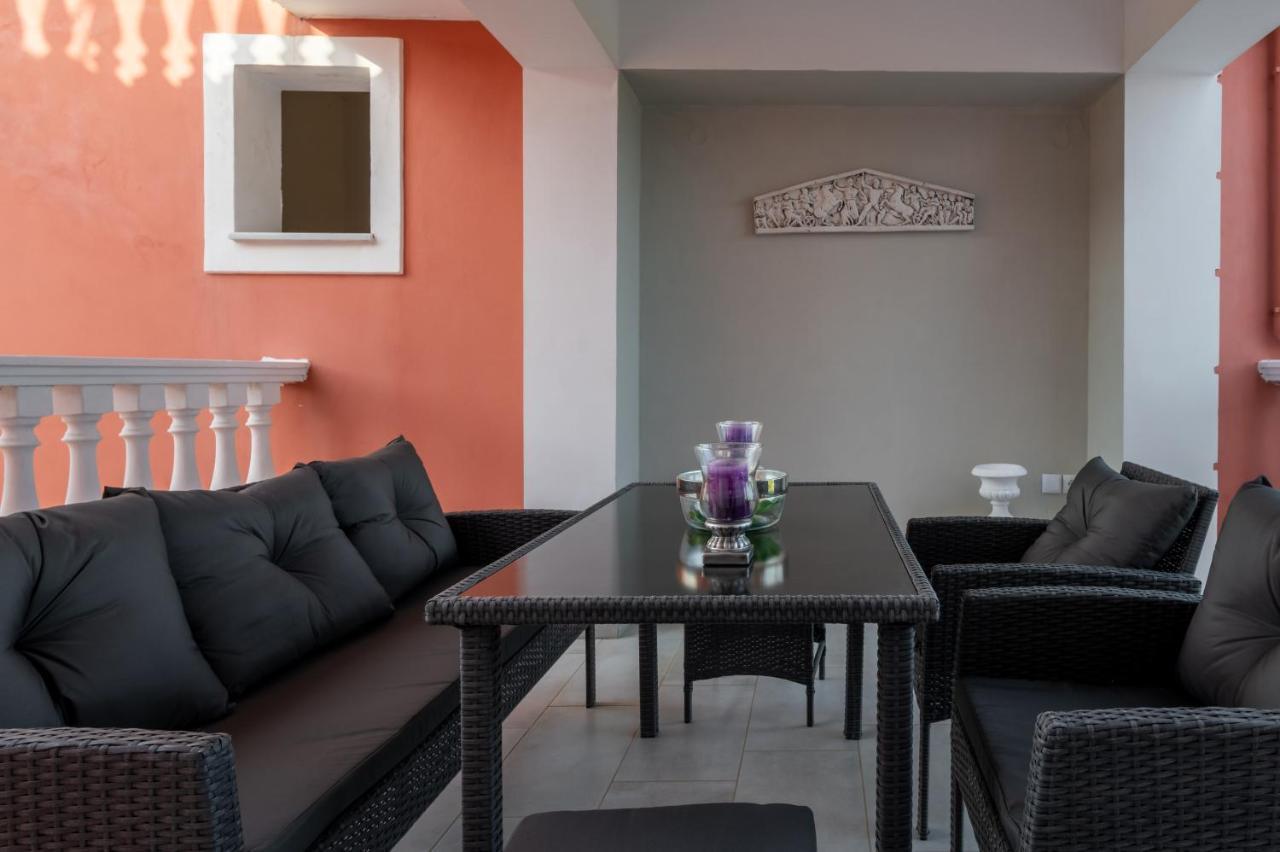 Villa Five Stars