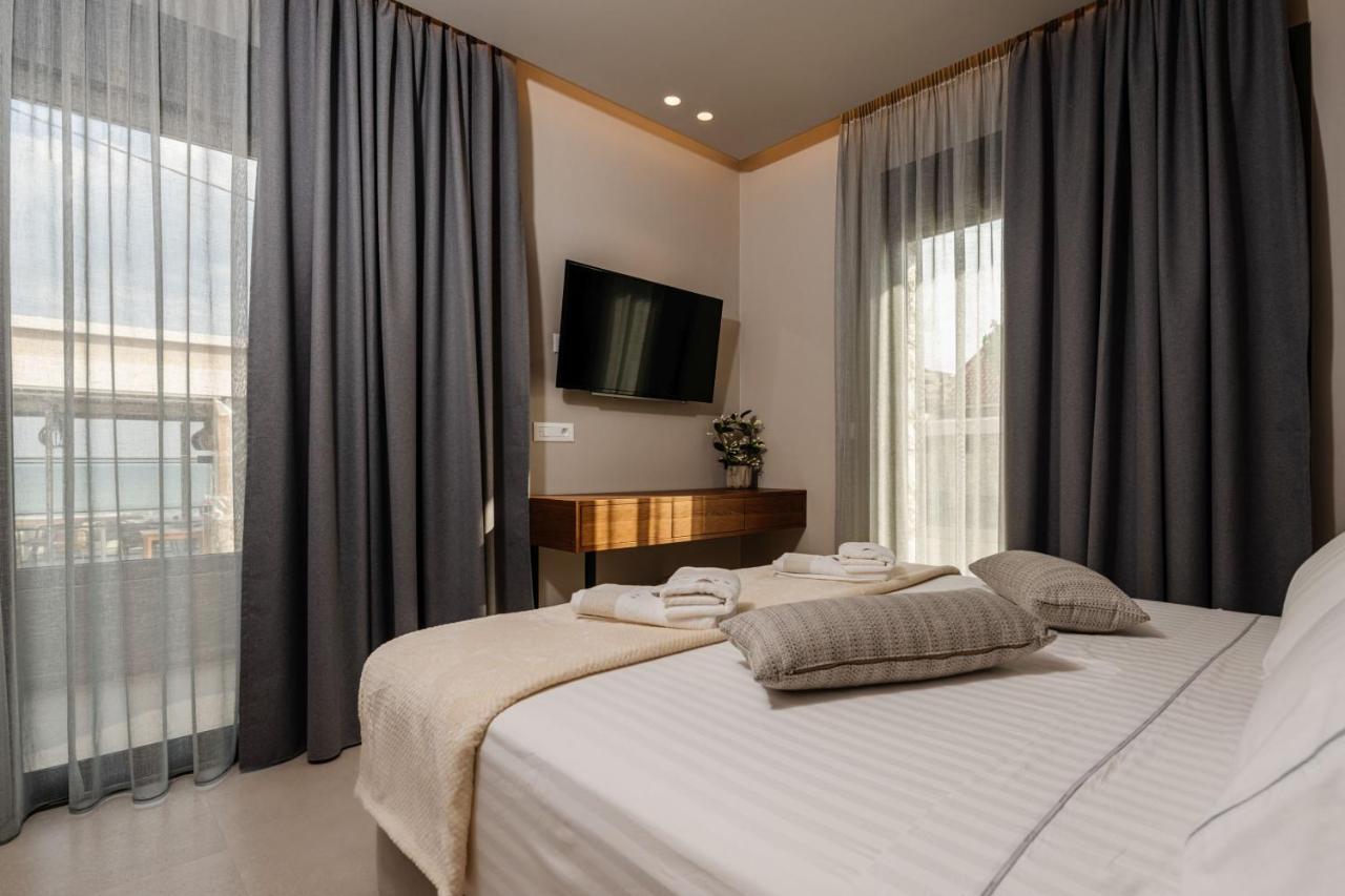 Horizon - Beachfront Luxury, By Zantewize Hotel *