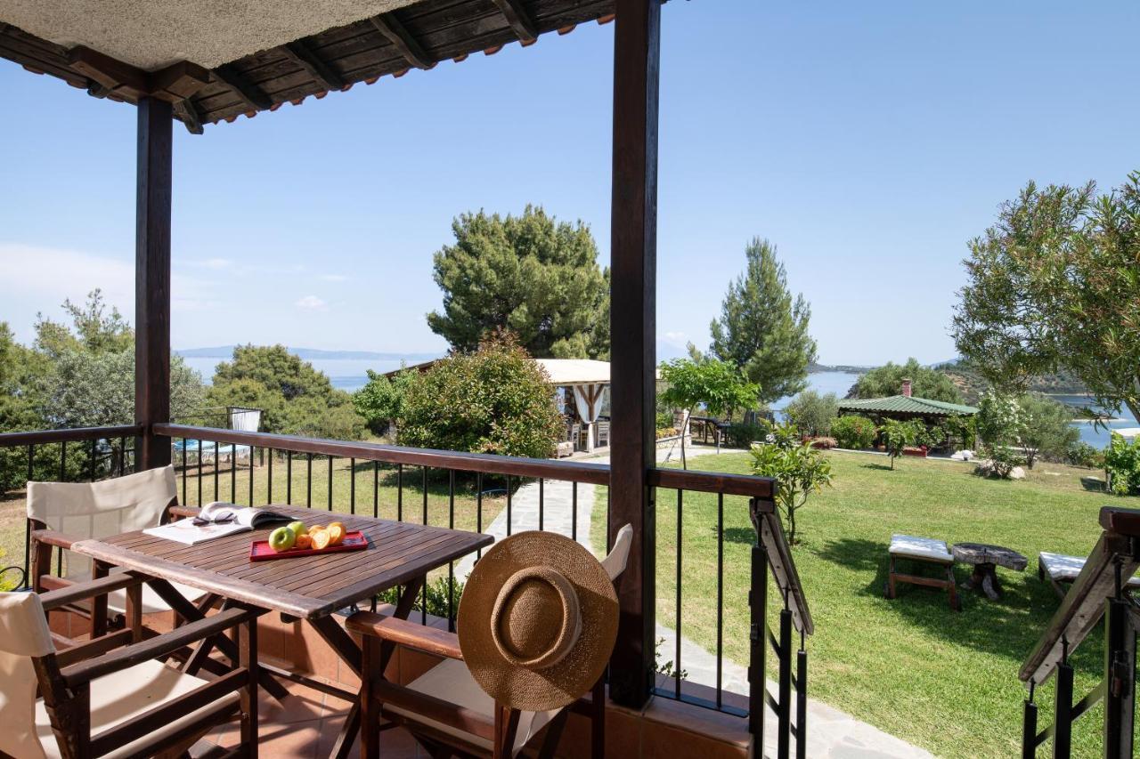 Heos Aparthotel
