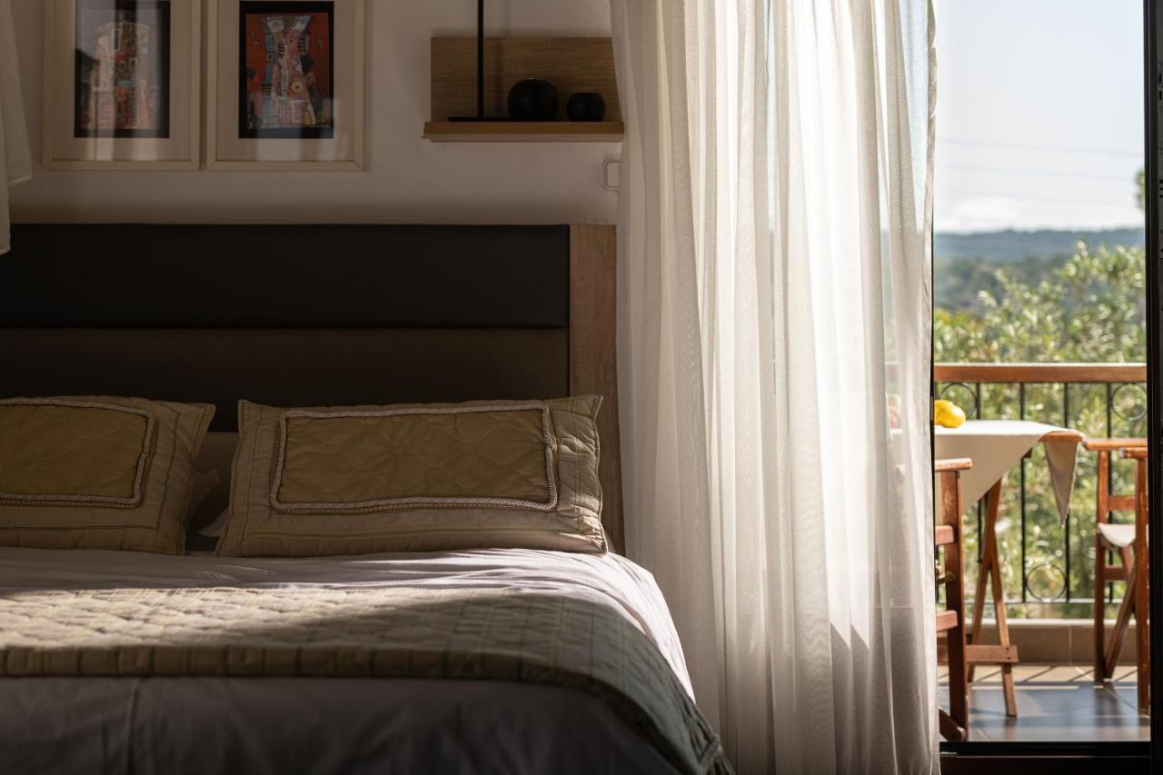 Heos Aparthotel