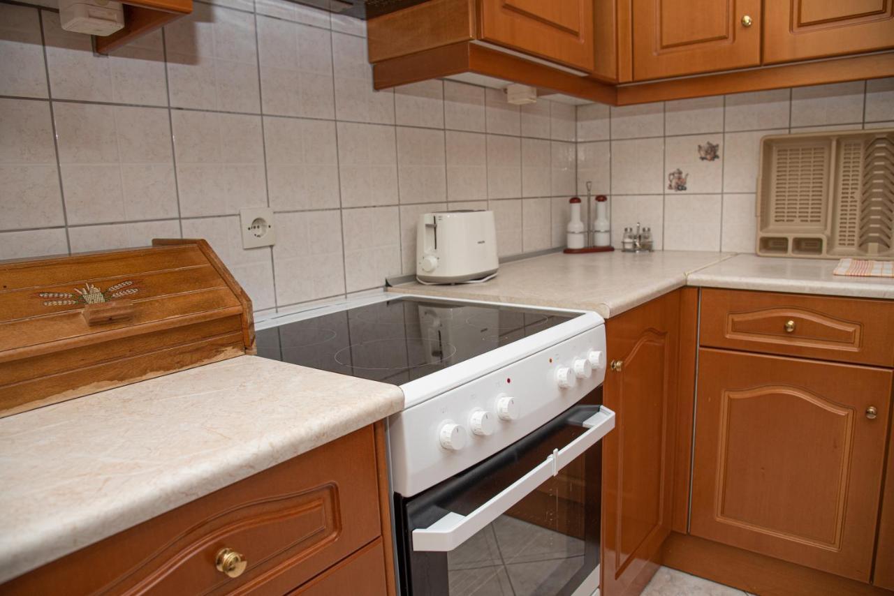 Kapetanios Apartment