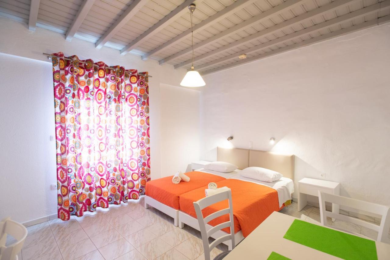 Marina Blue 2* Ornos (Mykonos)