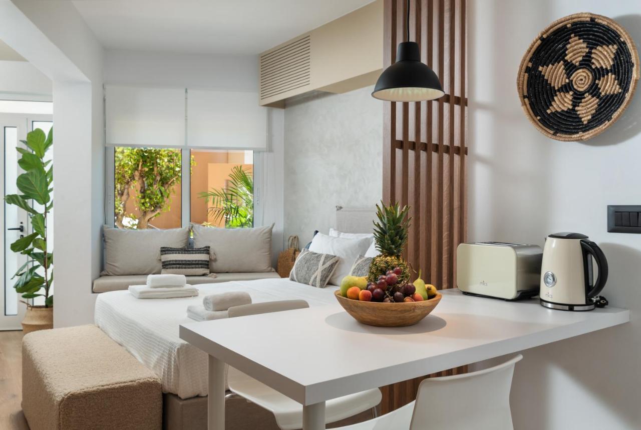 Nomas Lifestyle Living Apartment