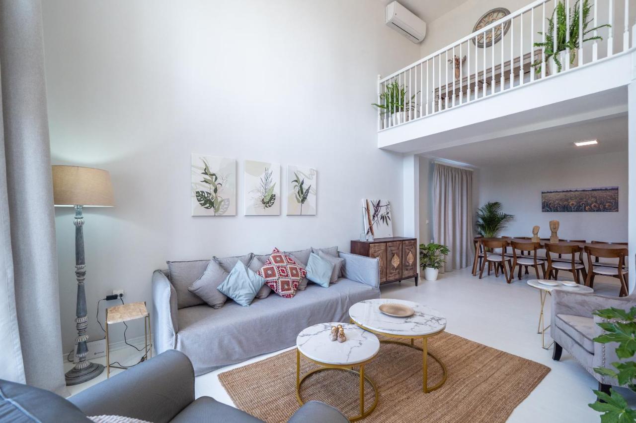 Kostamaria Villa *