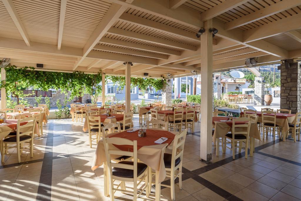 Matina Pefkos Aparthotel 3*