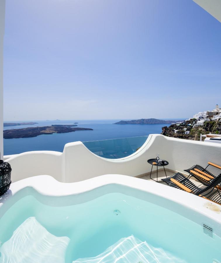 Aethria Apartment Imerovigli (Santorini)