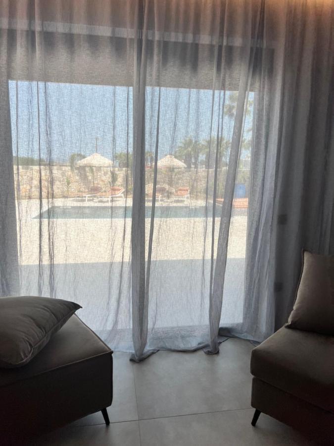 Cora With Private Pool 200m To The Villa