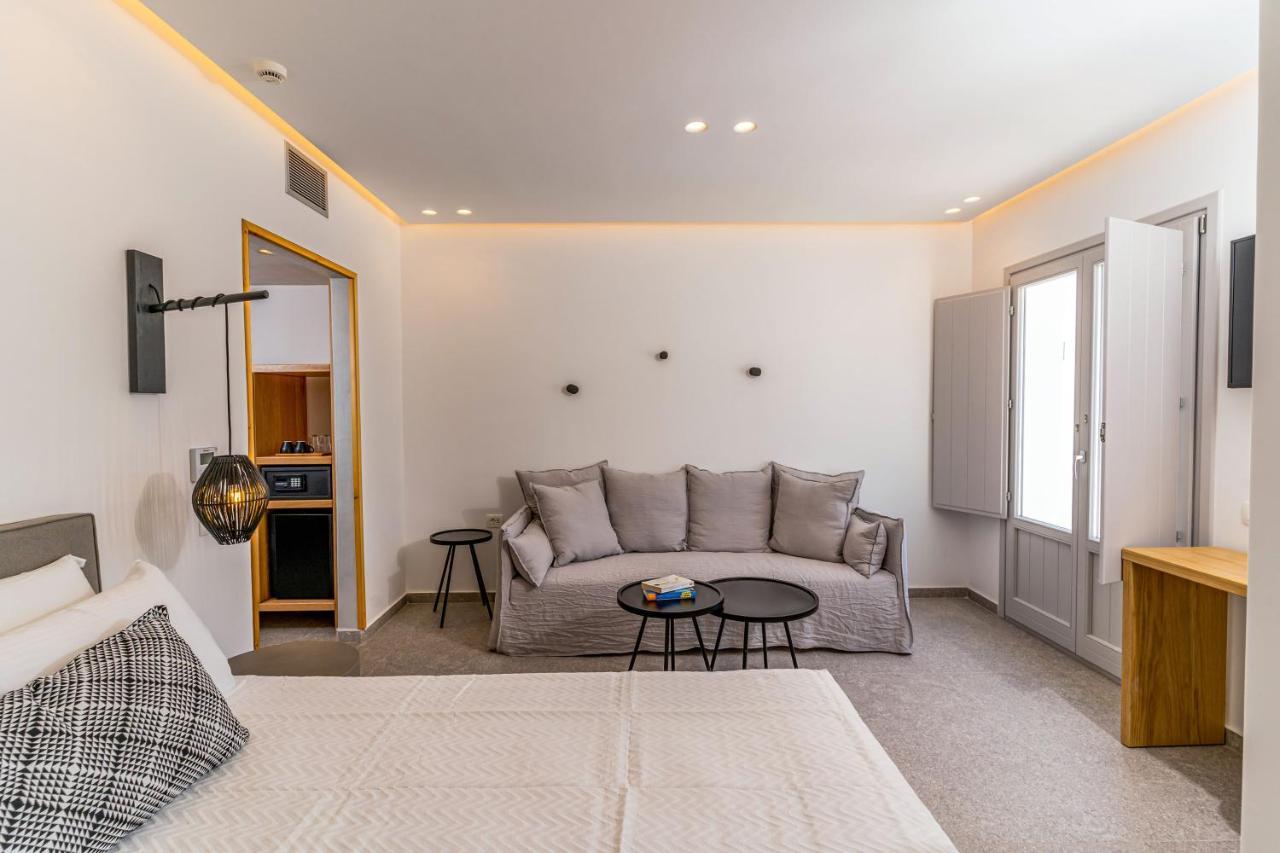 Hippocampus Hotel Kamari (Santorini)