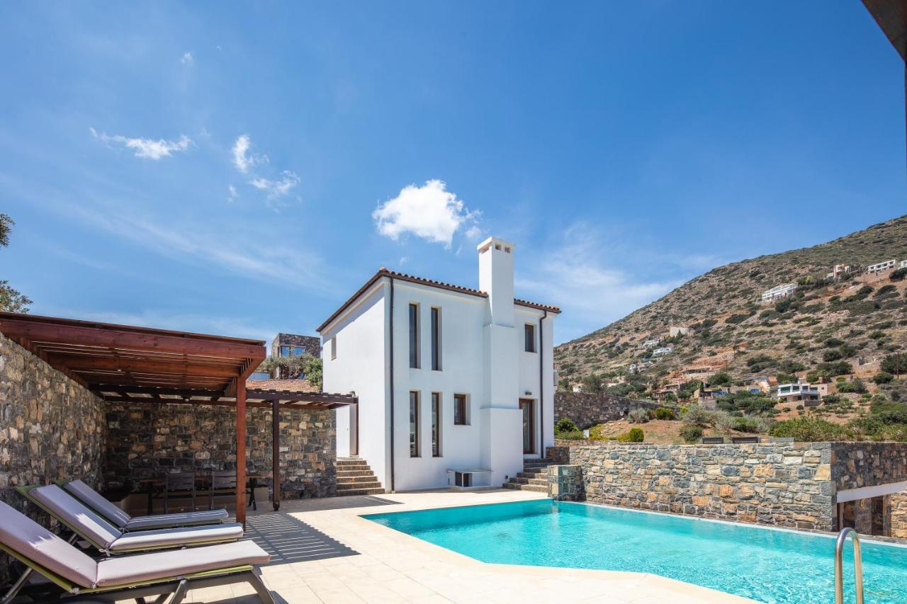 Maris Elounda (Crete)