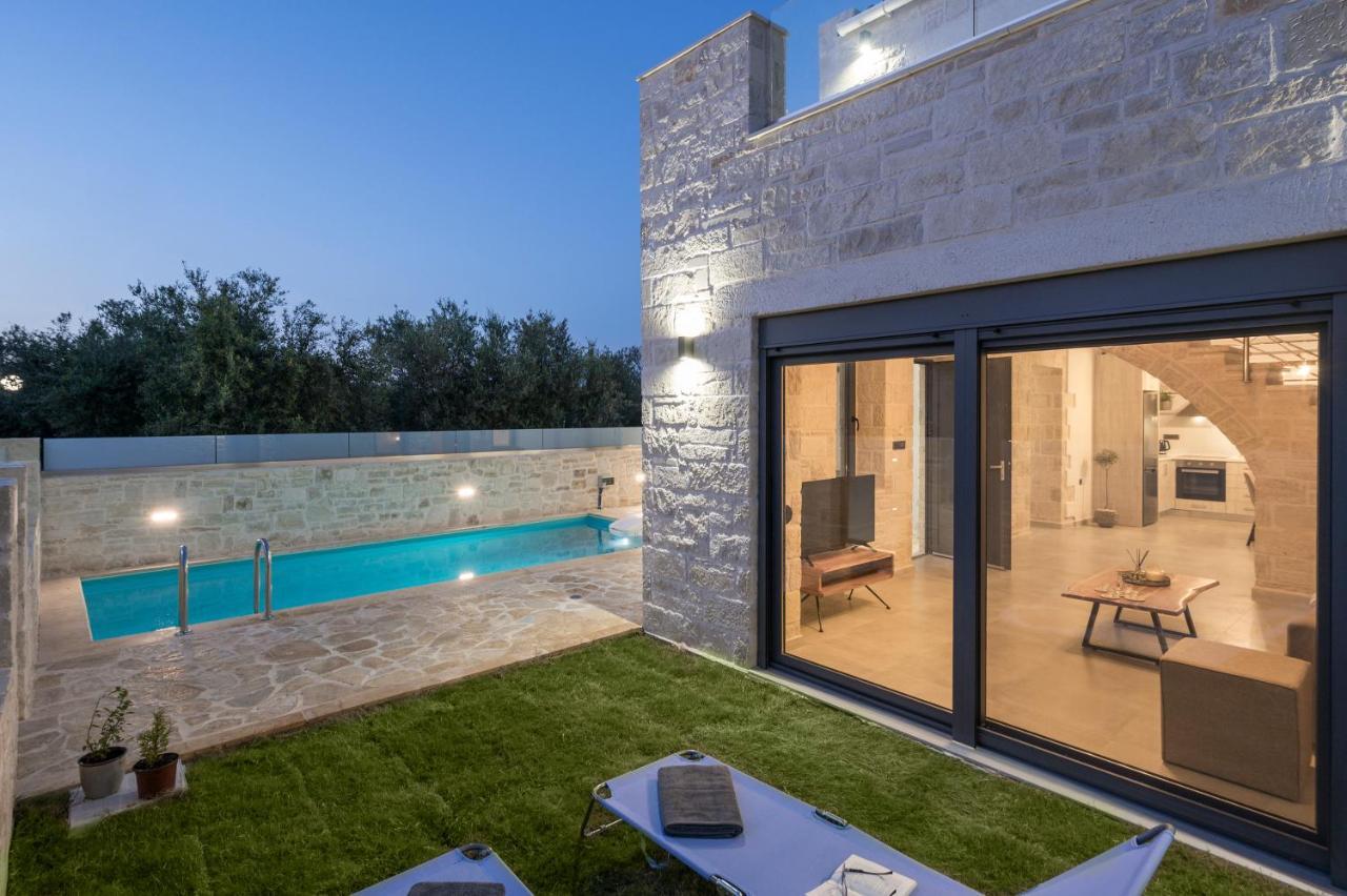 Megalith Villa *