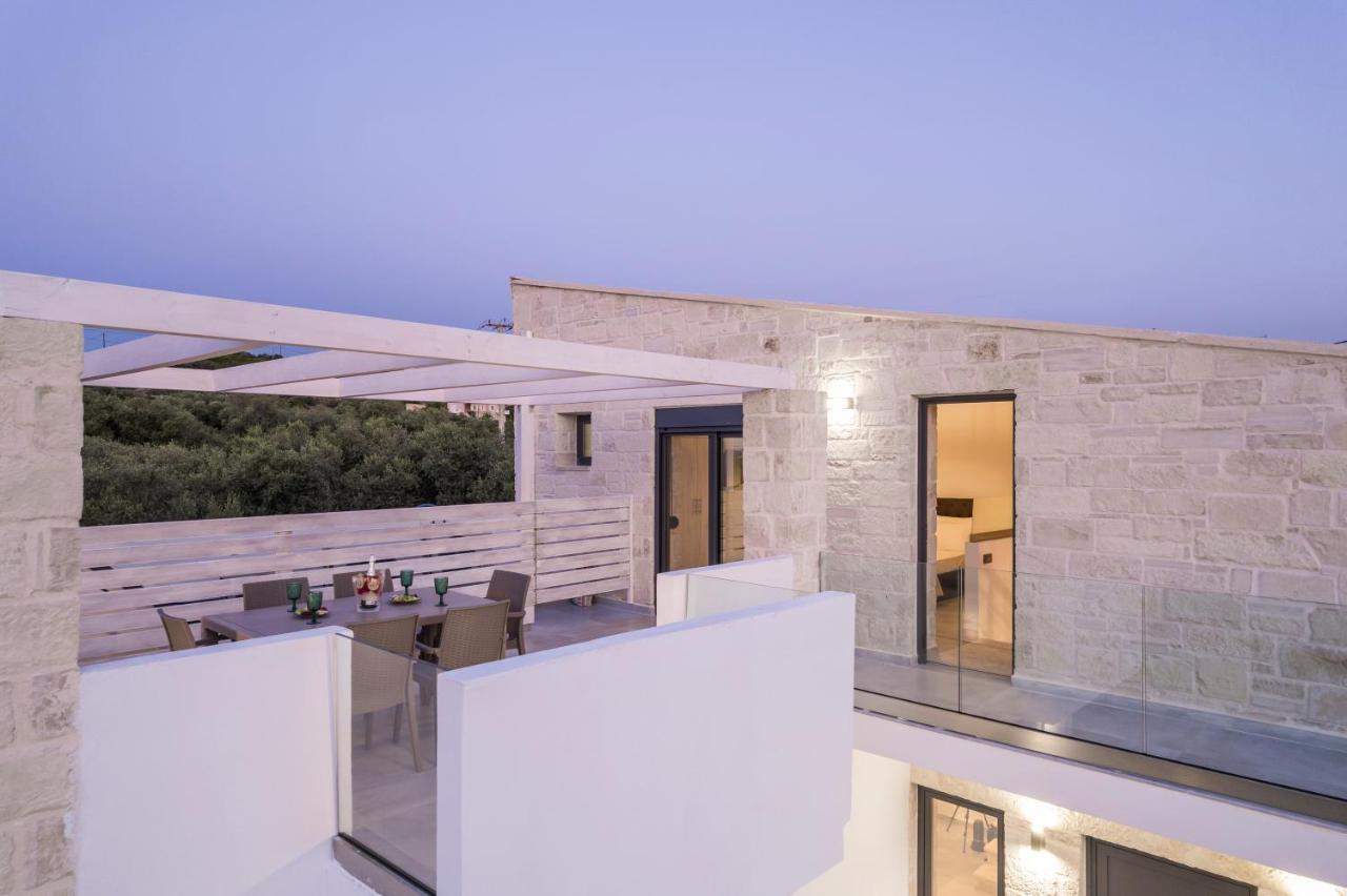Villa Megalith Agia Marina (Crete)