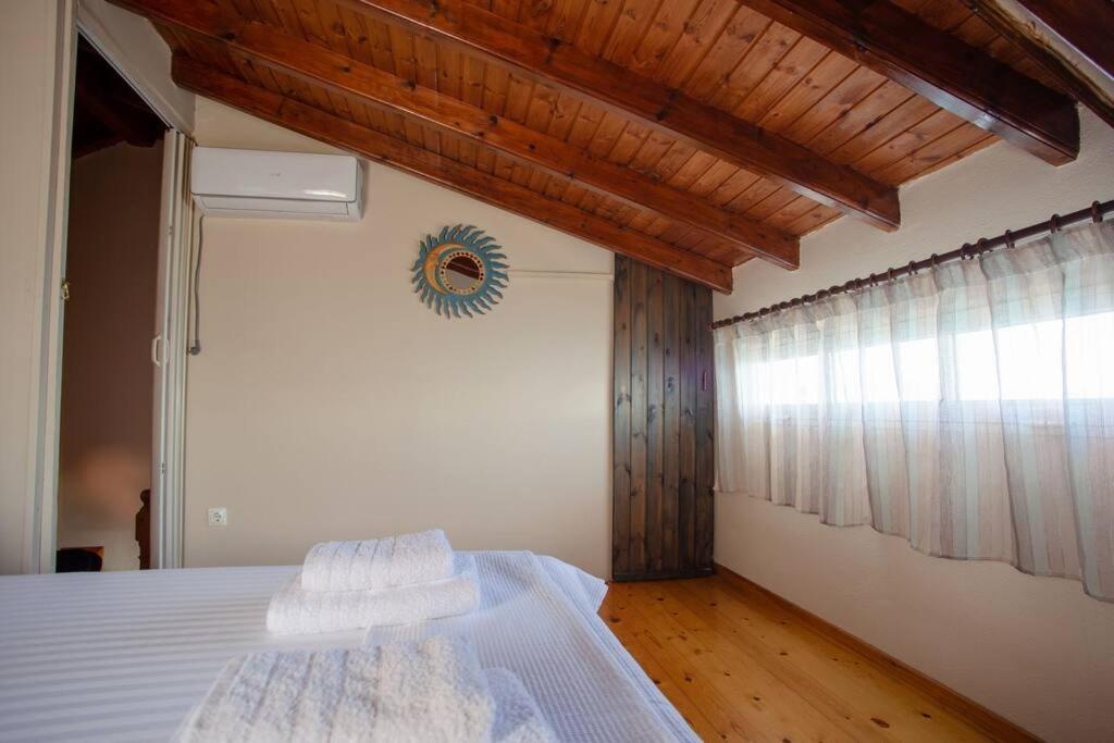 Kohyli Beachfront House Holiday home *