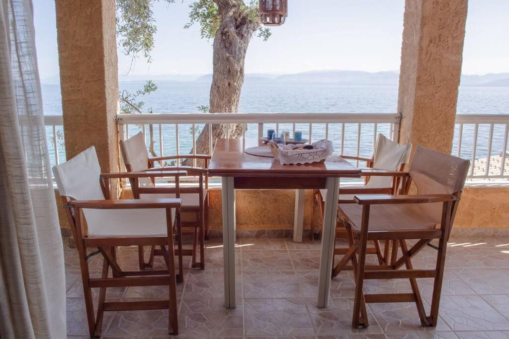 Kohyli Beachfront House Holiday home Agia Pelagia Chlomou