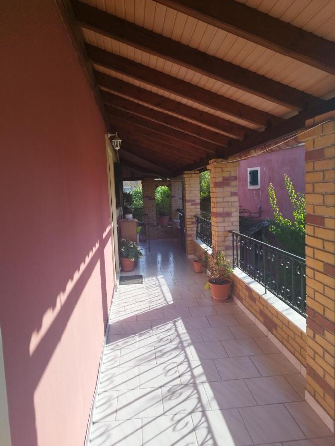Natali * Kanali (Corfu)