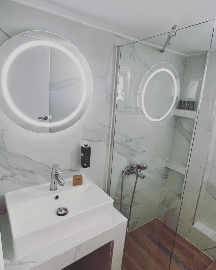 Arian Modern & Relax Apartment