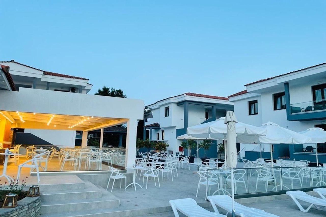 Acrotel Lily Ann Village Hotel