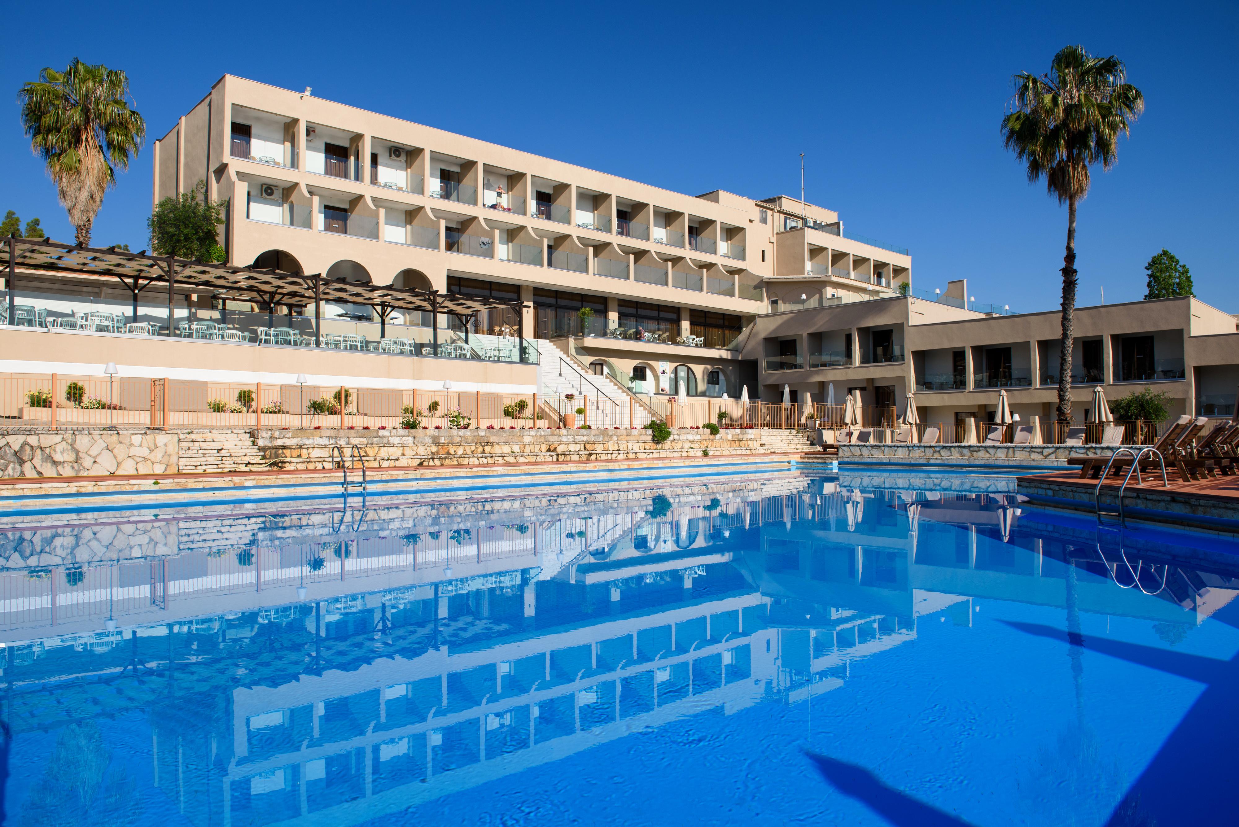 Iolida Corfu By Smile 4* Dassia (Corfu)