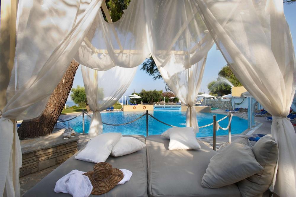 Acrotel Elea Hotel 4*
