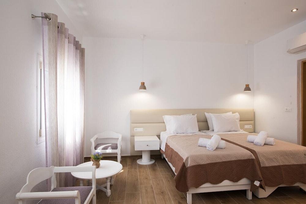 Guest house Marina Blue