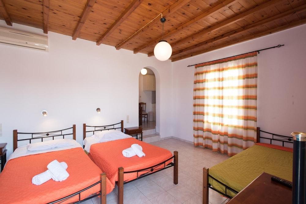 Guest house Marina Blue