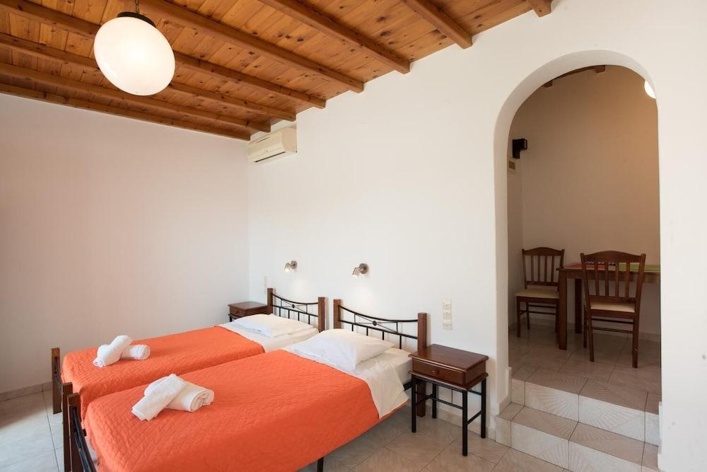 Guest house Marina Blue