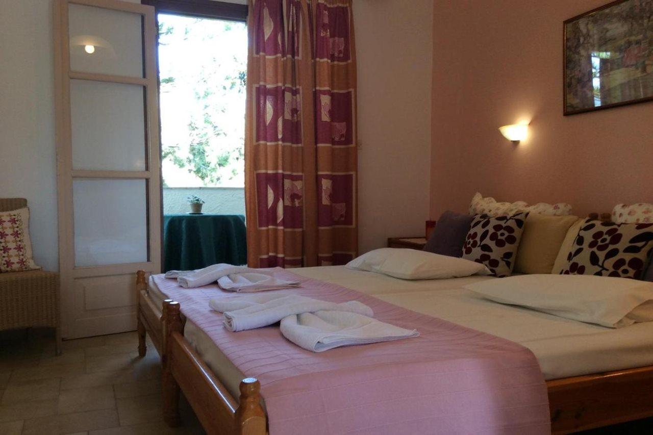 Philipos 2* Skiathos Town