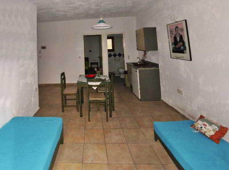 Aparthotel Romantica Hersonissos (Crete)