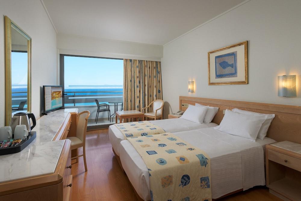 Hotel Oceanis 4*