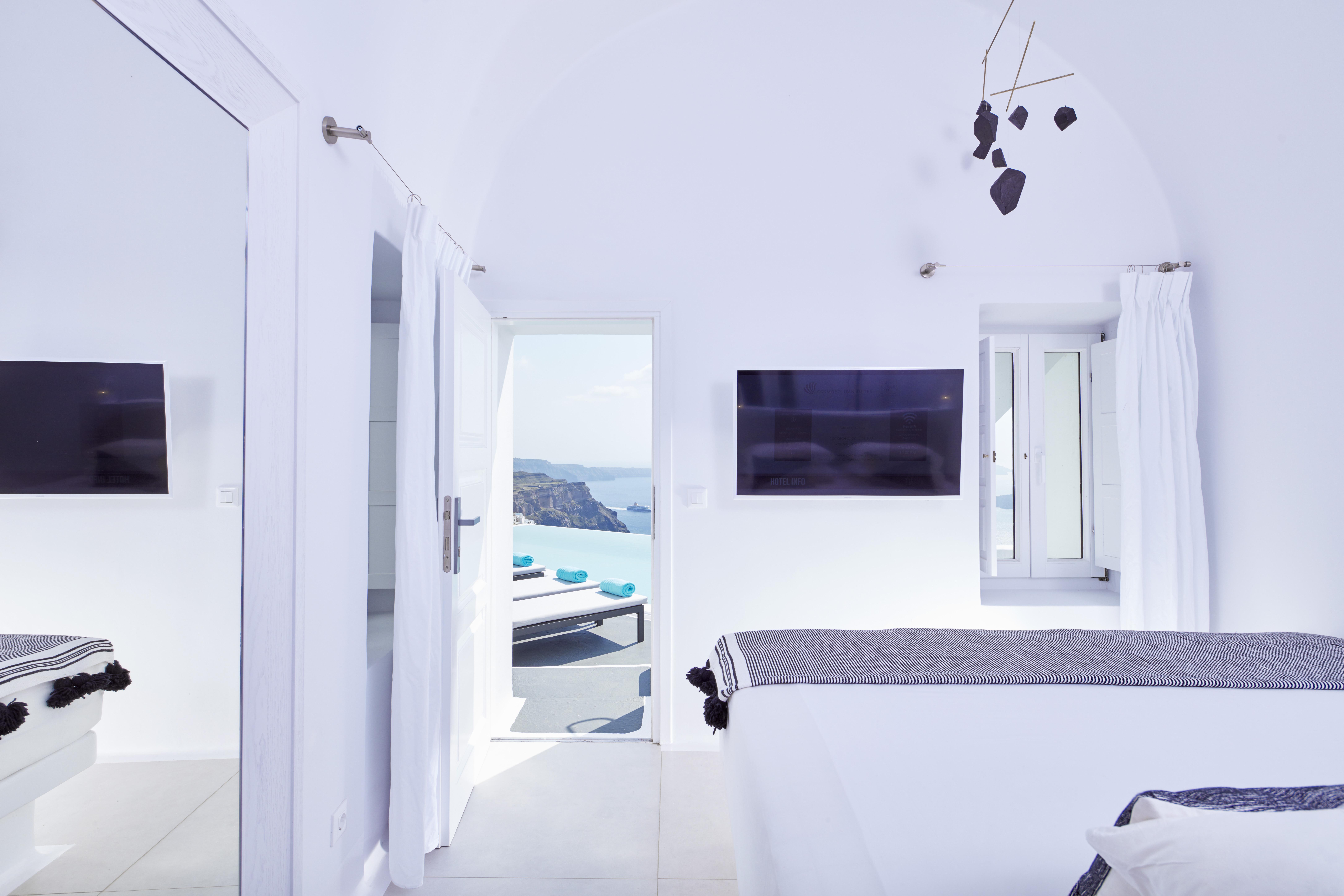 Hotel Cosmopolitan - Small Luxury Of The World