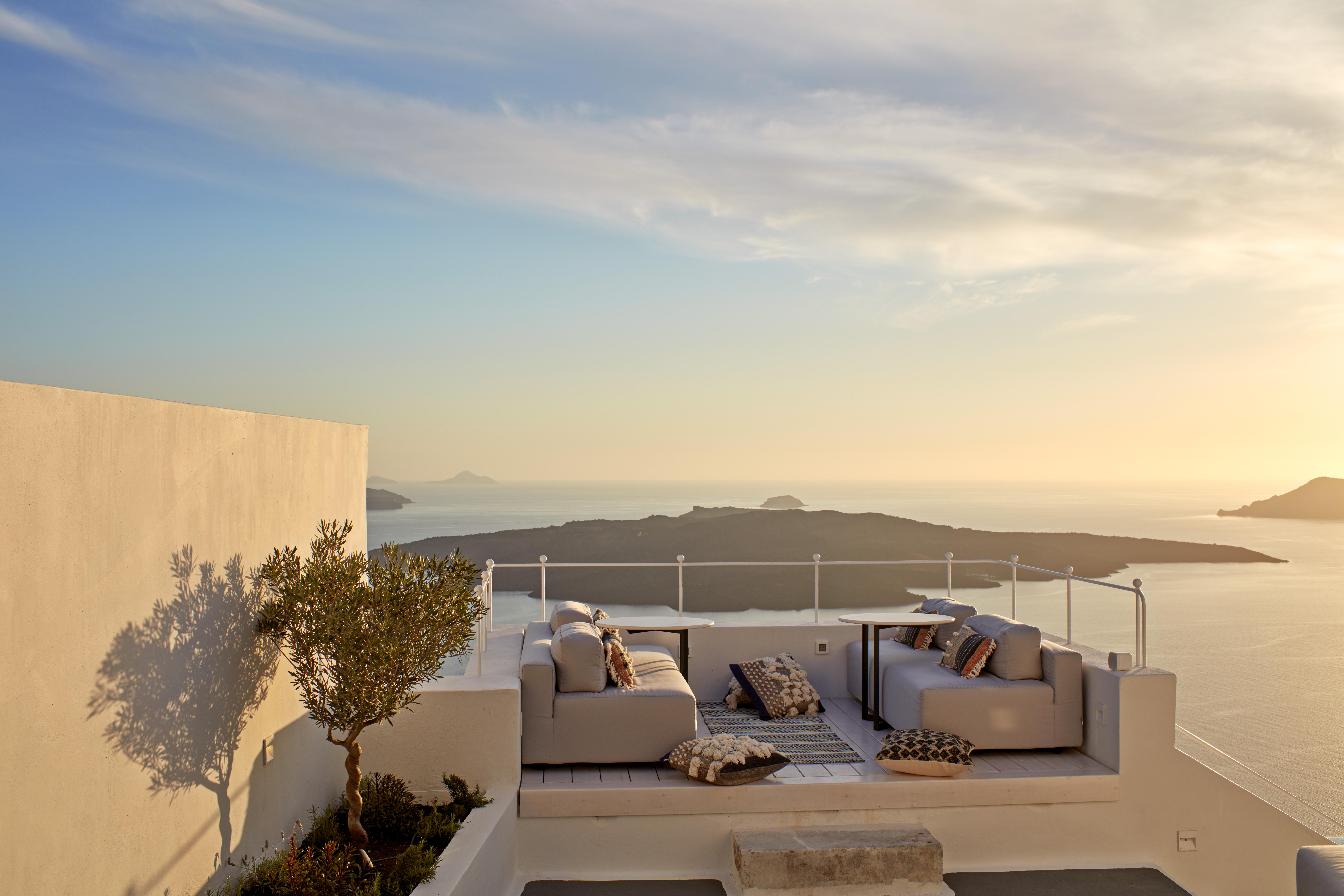 Hotel Cosmopolitan - Small Luxury Of The World