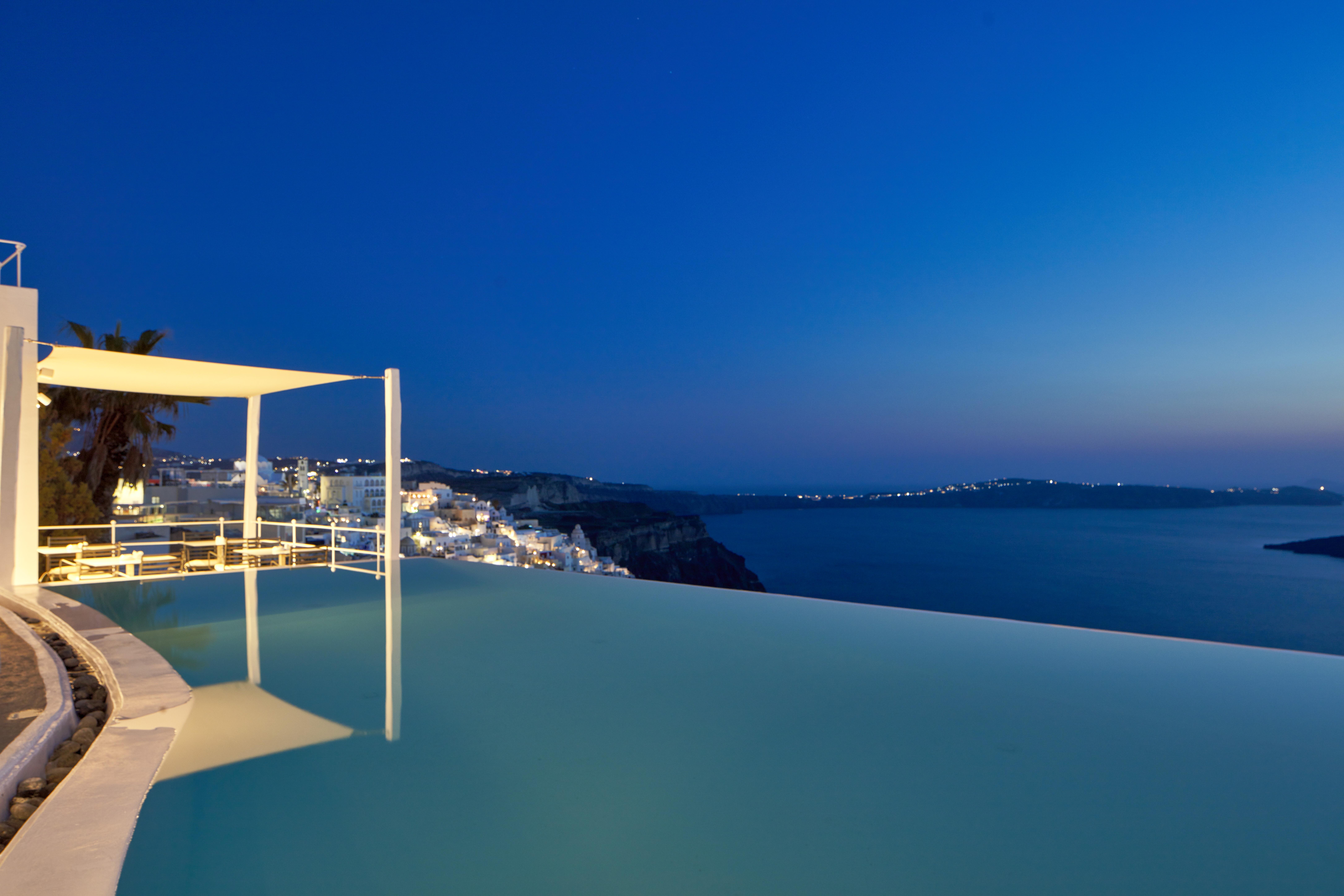 Hotel Cosmopolitan - Small Luxury Of The World Fira (Santorini)