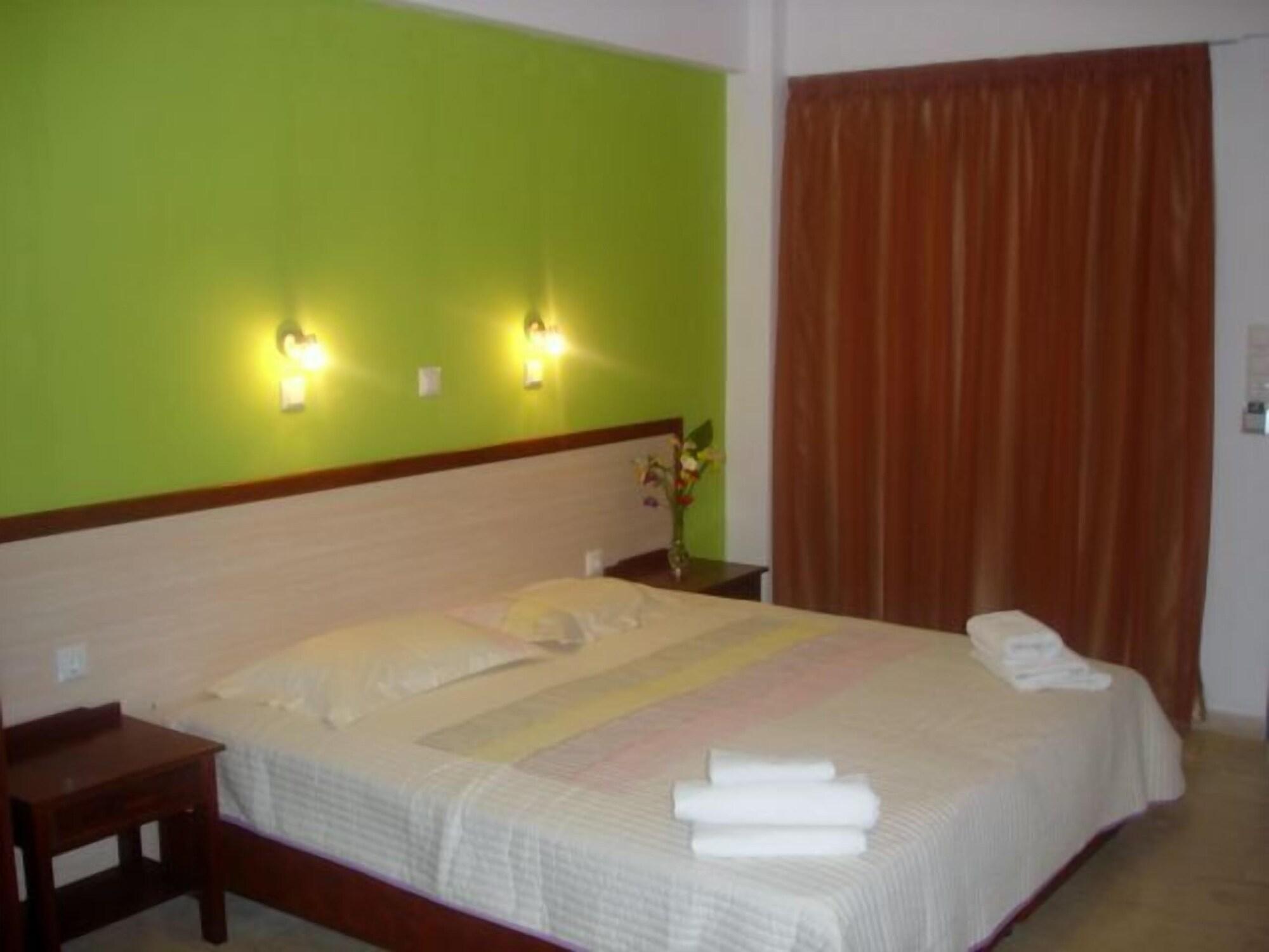 Aparthotel Costas & Chrysoula